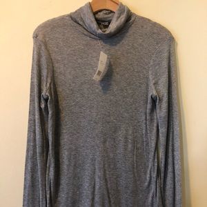 NWT Vince Medium long sleeve turtleneck $165